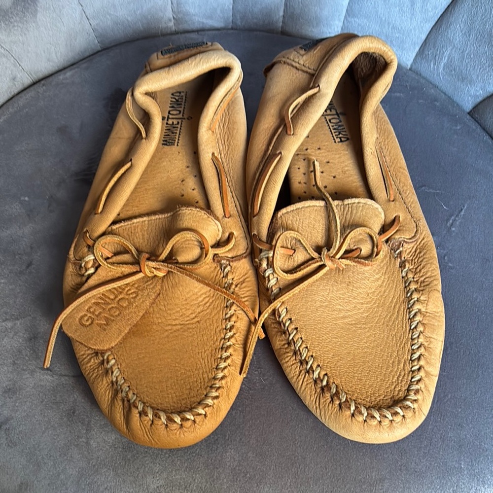 Minnetonka Tan Leather Loafers